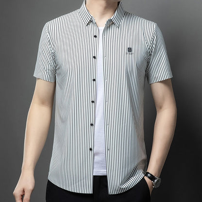 Men's Short Sleeve Striped Button-Down Shirt