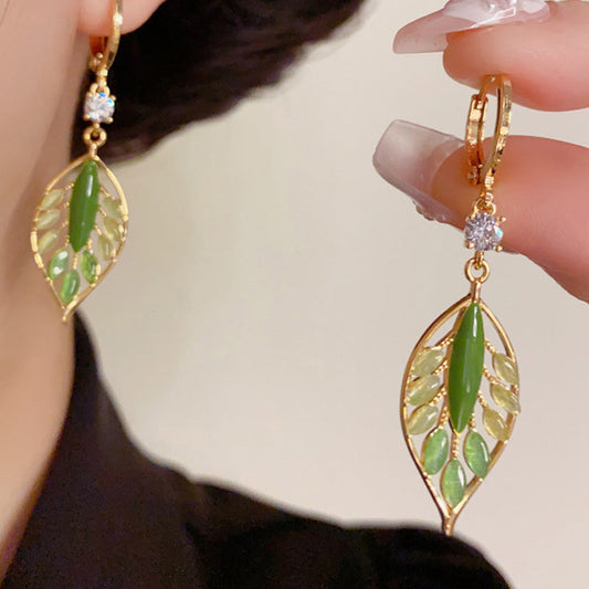 Exquisite Vintage Leaf-Shaped Earrings