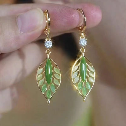 Exquisite Vintage Leaf-Shaped Earrings