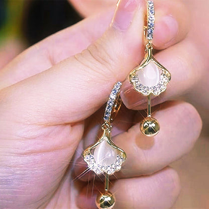 💎Delicate Ginkgo Leaf Earrings for Women